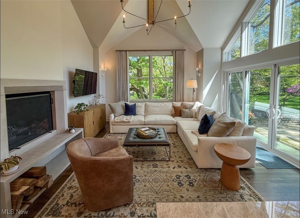 22099 Shaker Boulevard