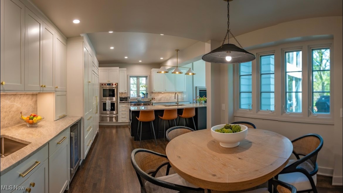 22099 Shaker Boulevard