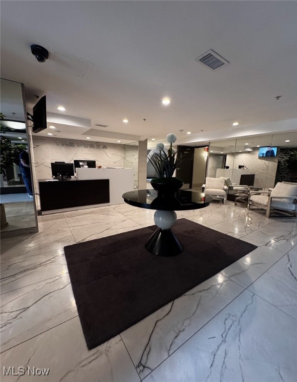 1237 Washington Avenue 1202