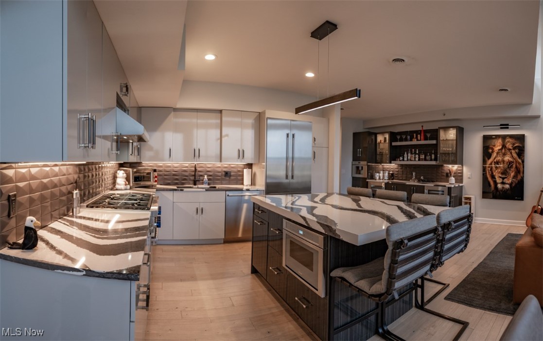 1237 Washington Avenue 1202