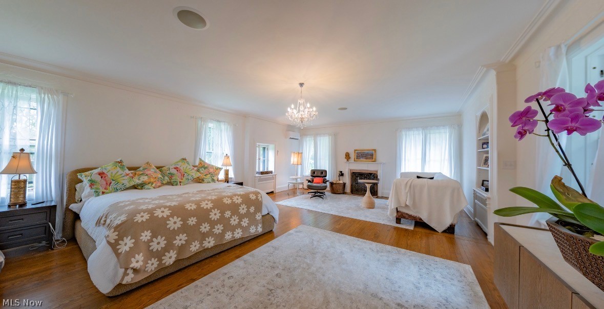 10494 Lake Shore Boulevard