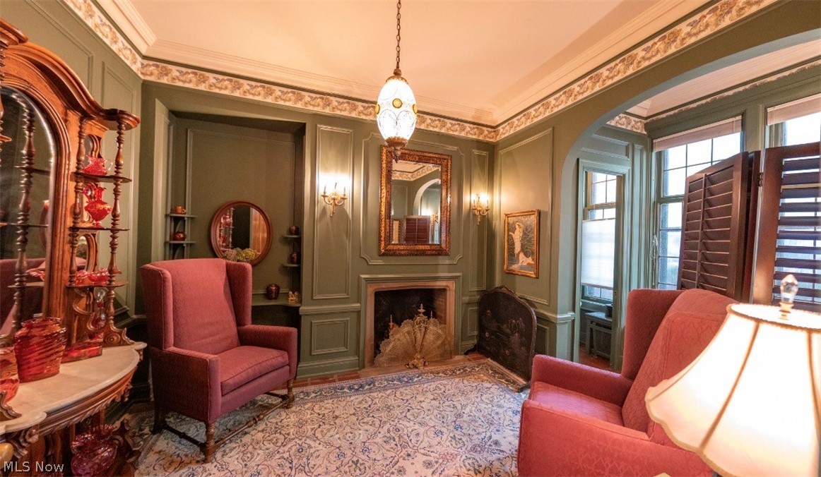 10494 Lake Shore Boulevard