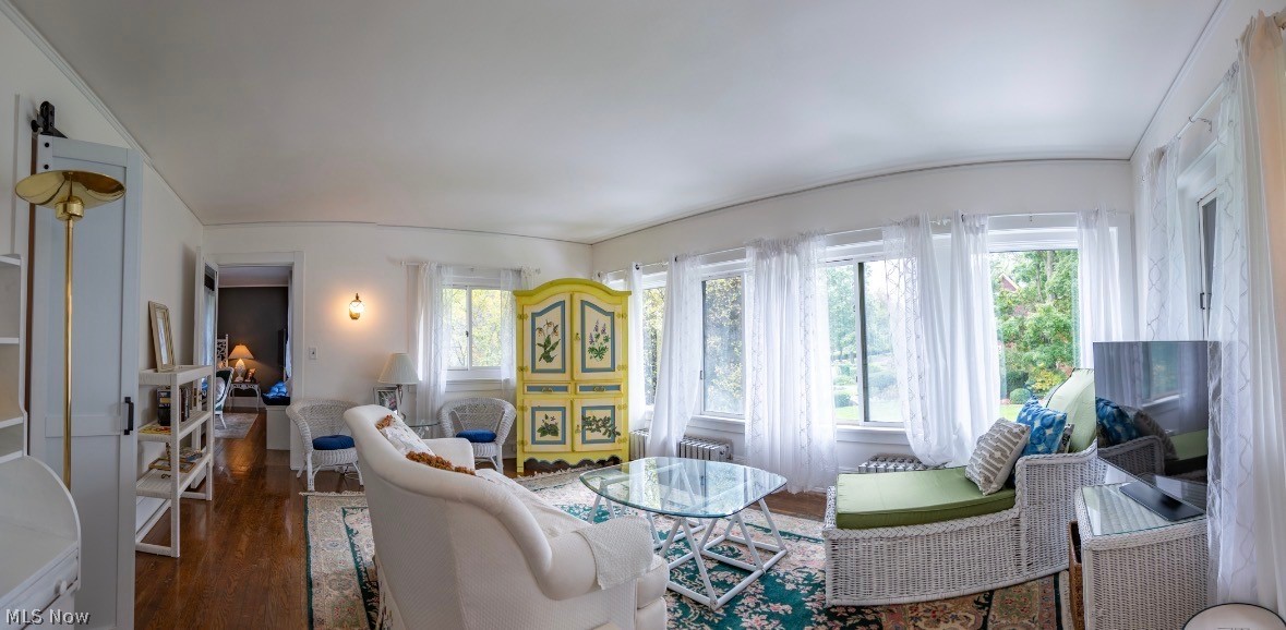 10494 Lake Shore Boulevard