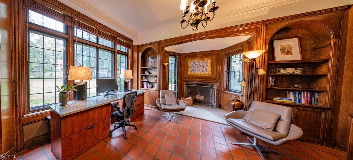 10494 Lake Shore Boulevard