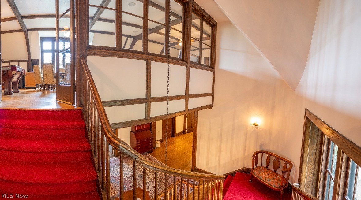 10494 Lake Shore Boulevard