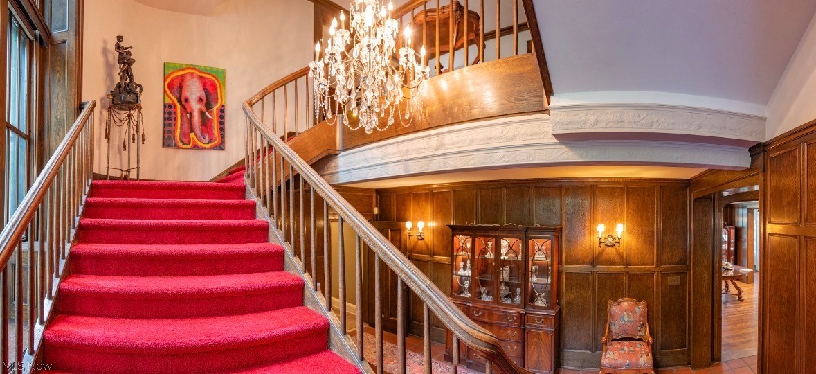 10494 Lake Shore Boulevard