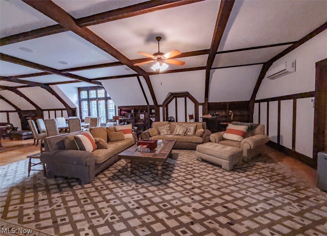 10494 Lake Shore Boulevard