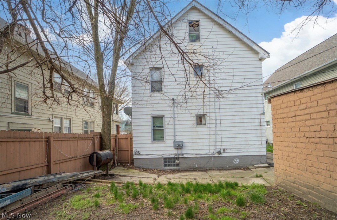 817 Alhambra Road