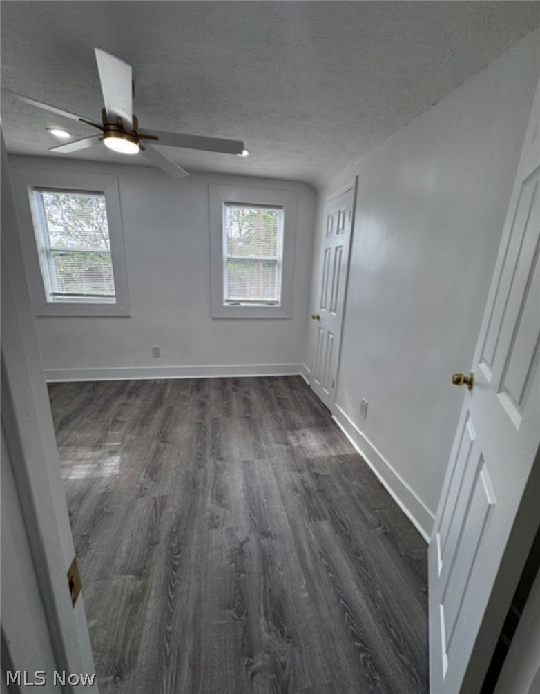 1439 W 52nd Street
