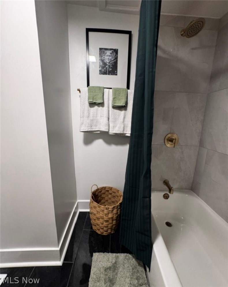 1439 W 52nd Street