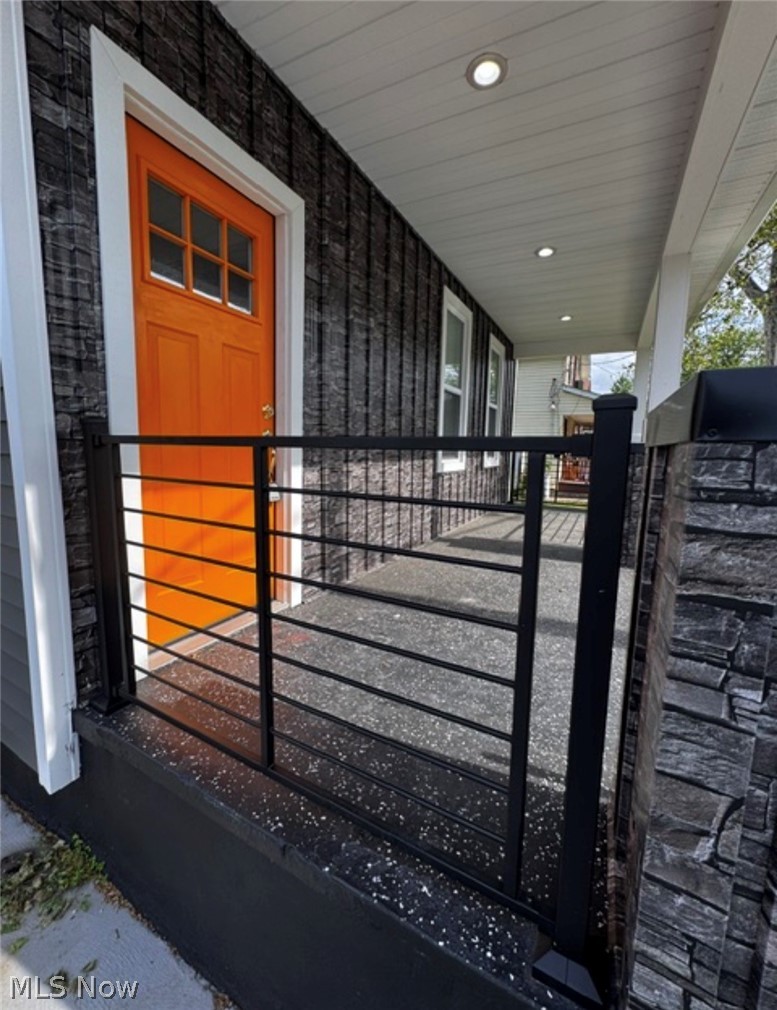 1439 W 52nd Street