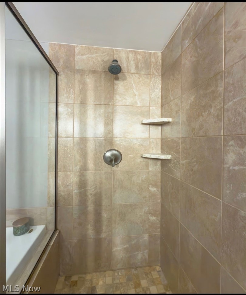 701 W Lakeside Avenue 503