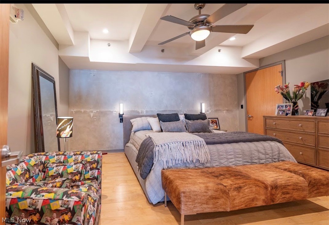 701 W Lakeside Avenue 503