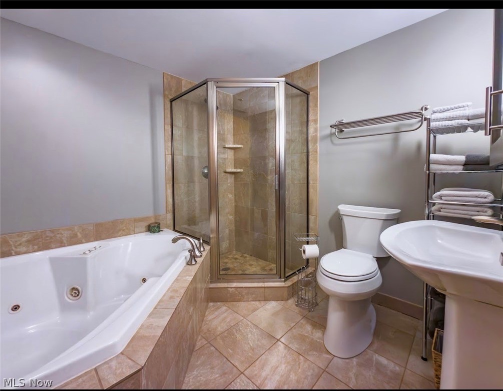 701 W Lakeside Avenue 503