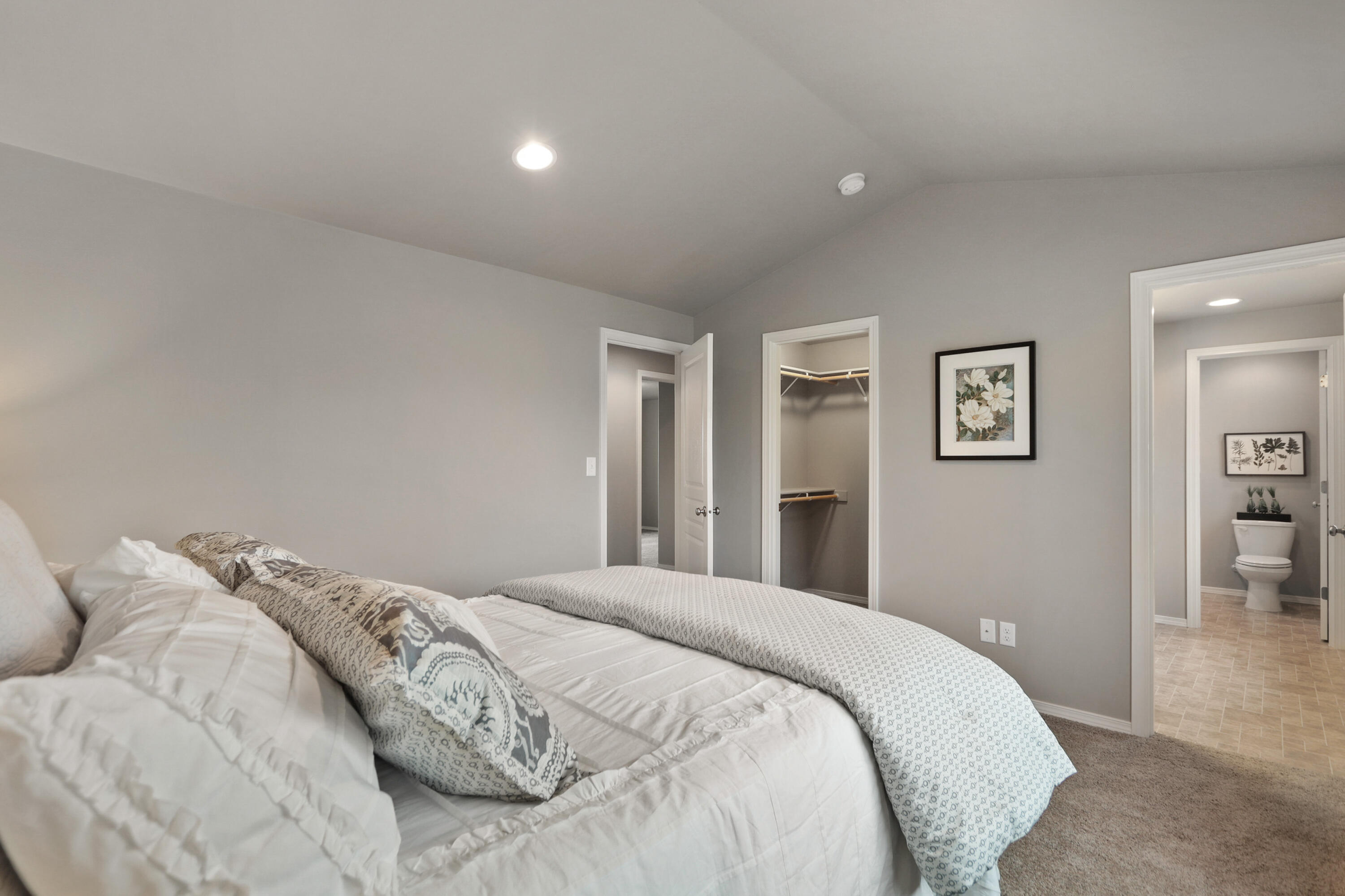 3181 NW Dogwood Avenue Unit: 33