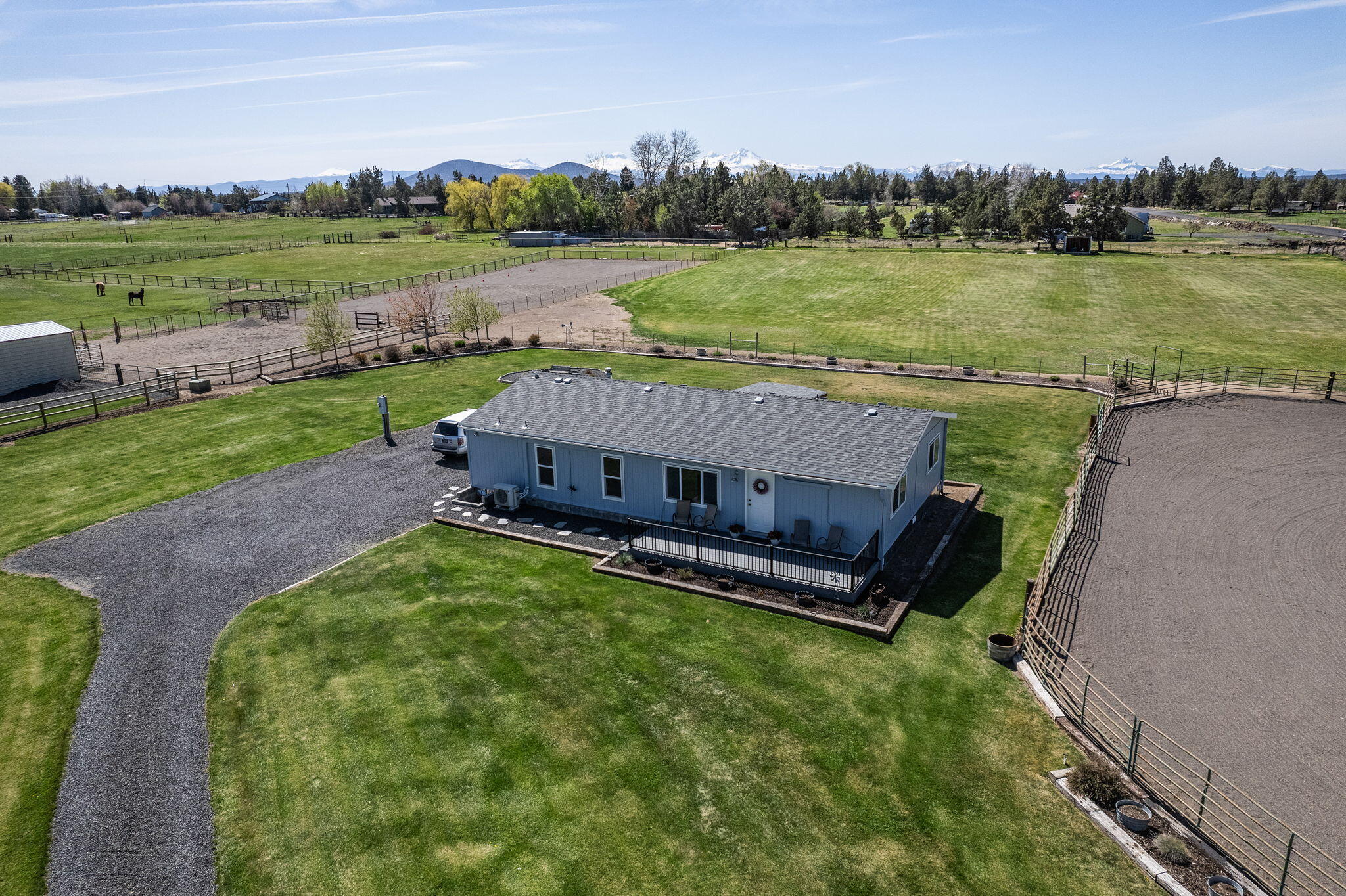2737 NW 35th Street