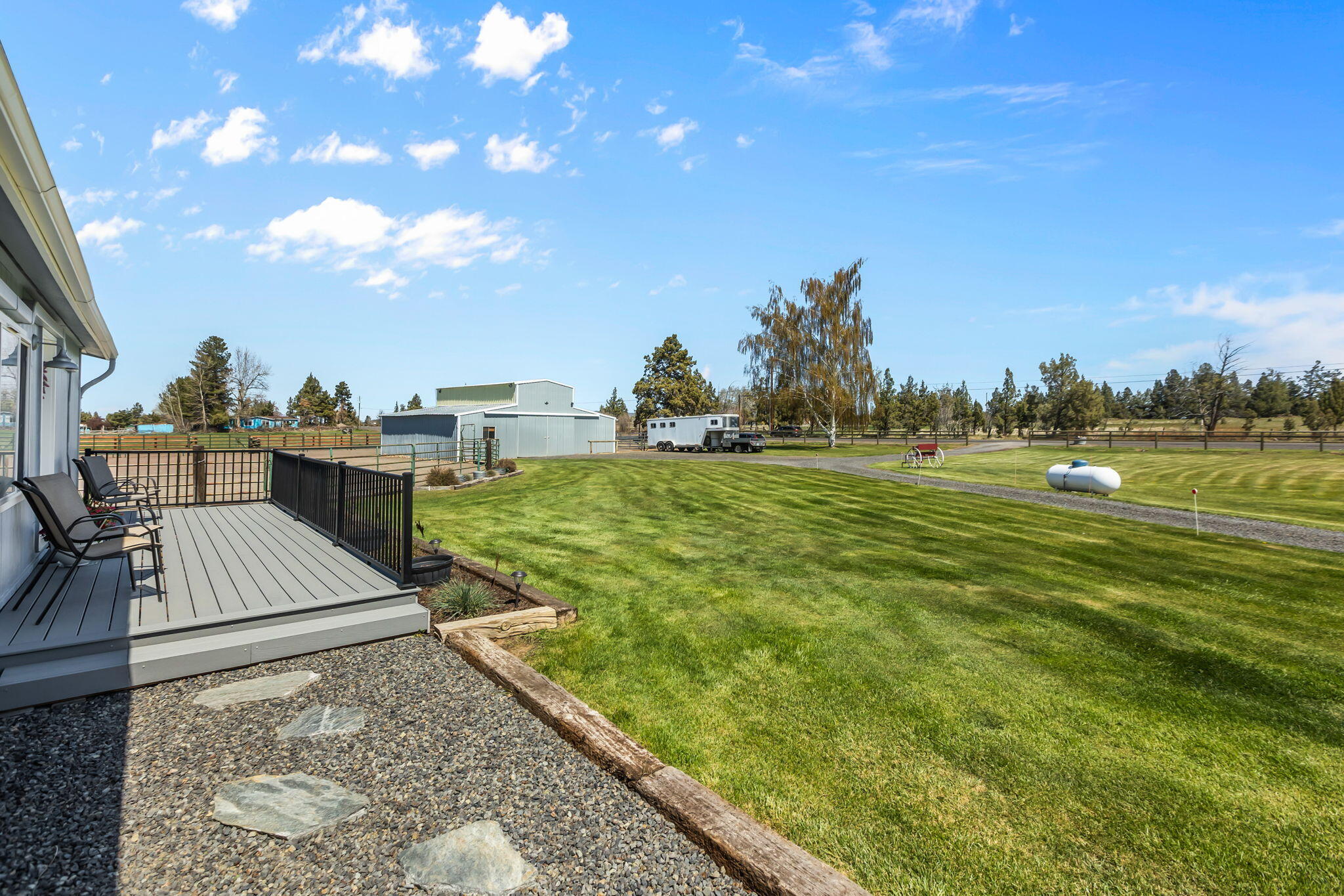 2737 NW 35th Street