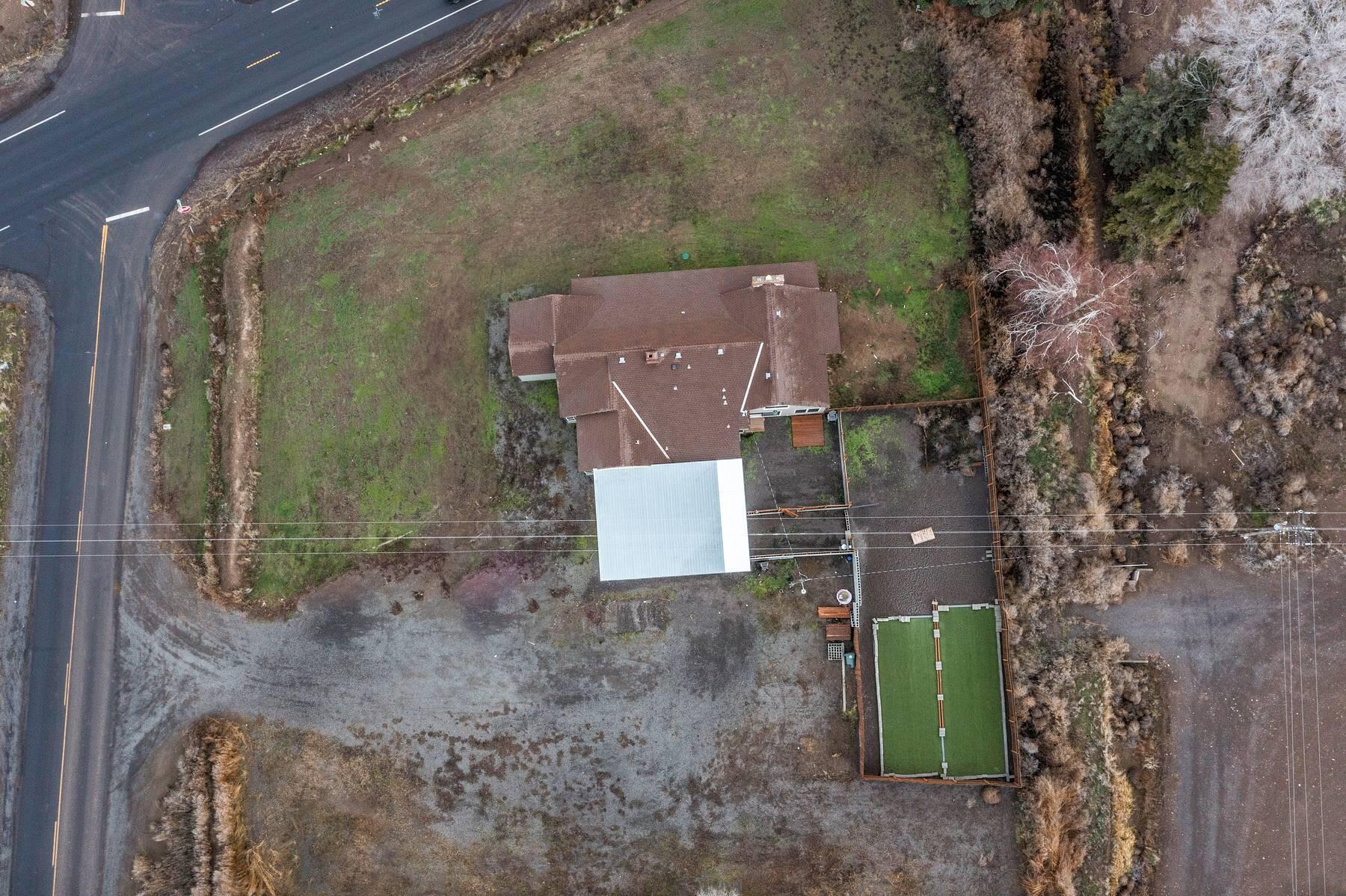 1181 NW Elm Lane