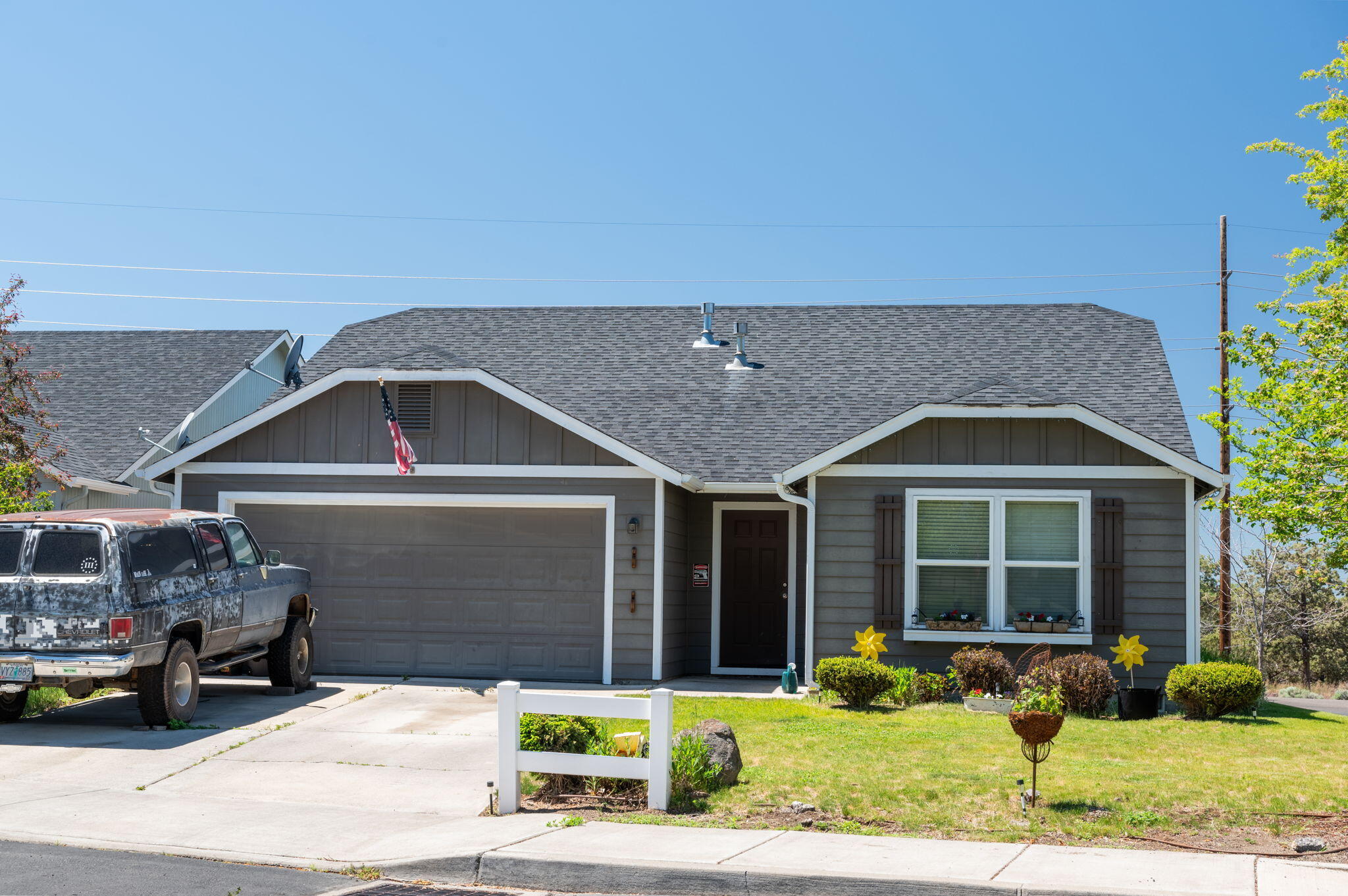 311 SW Antler Ridge Lane