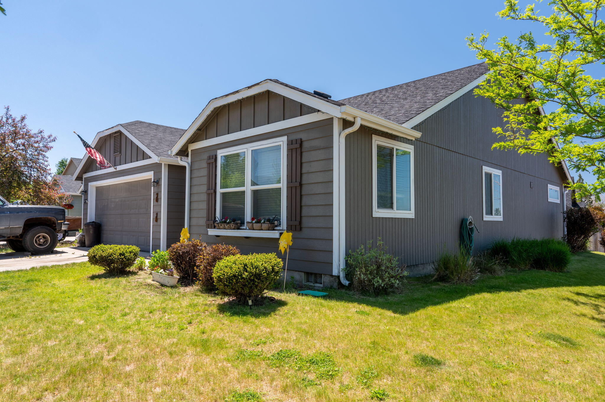 311 SW Antler Ridge Lane