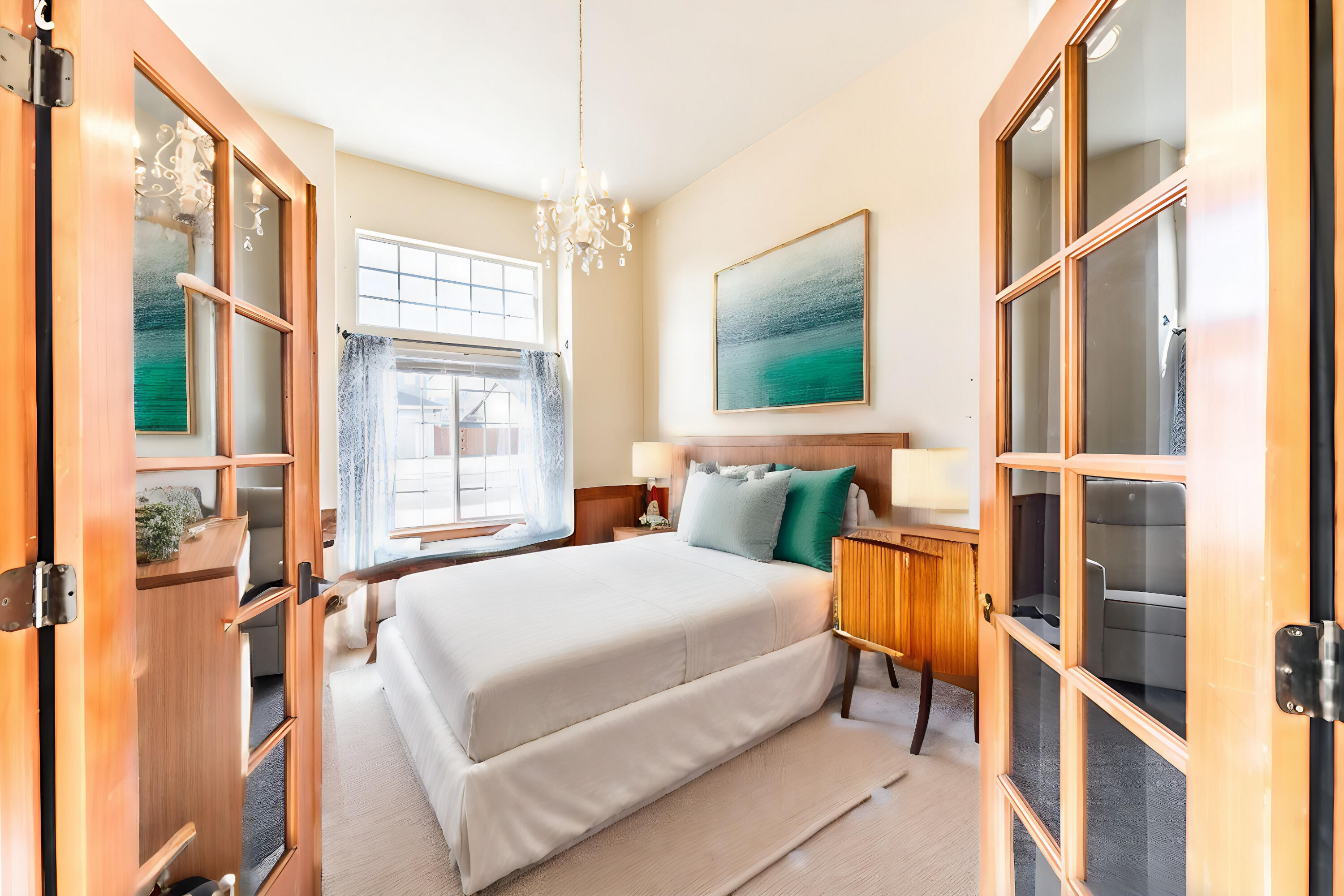3508 SW 35th Place