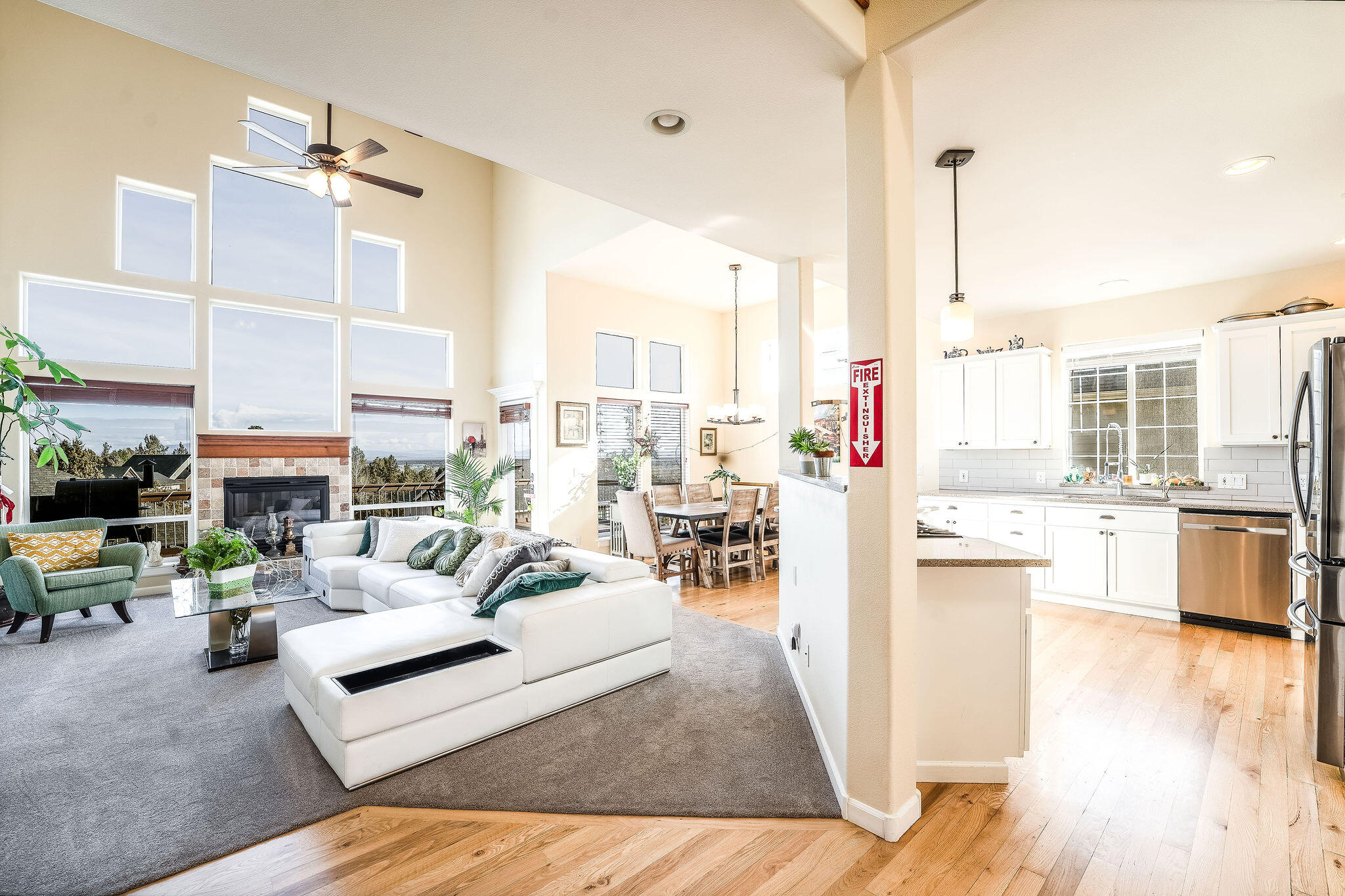 3508 SW 35th Place