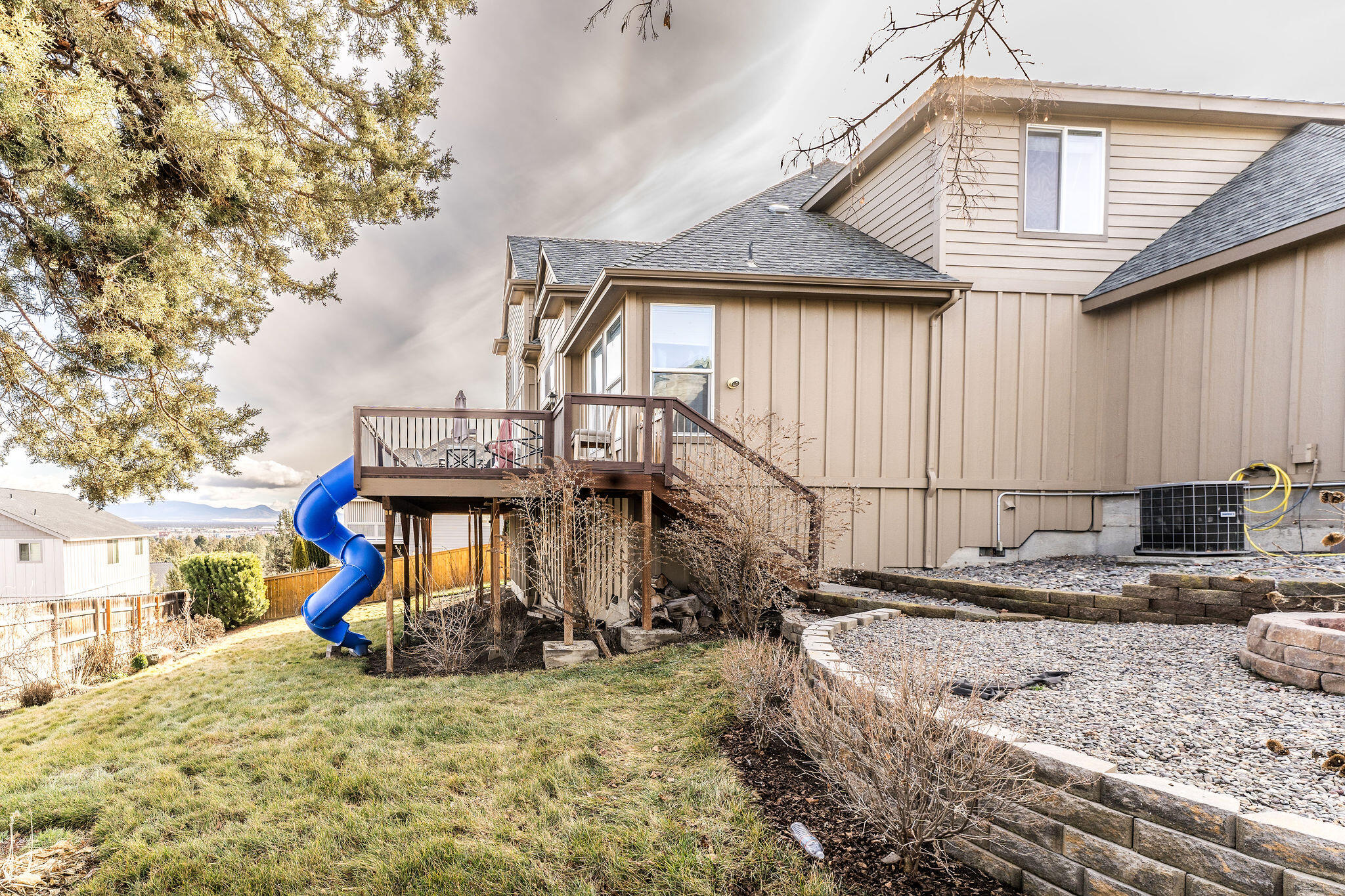 3508 SW 35th Place