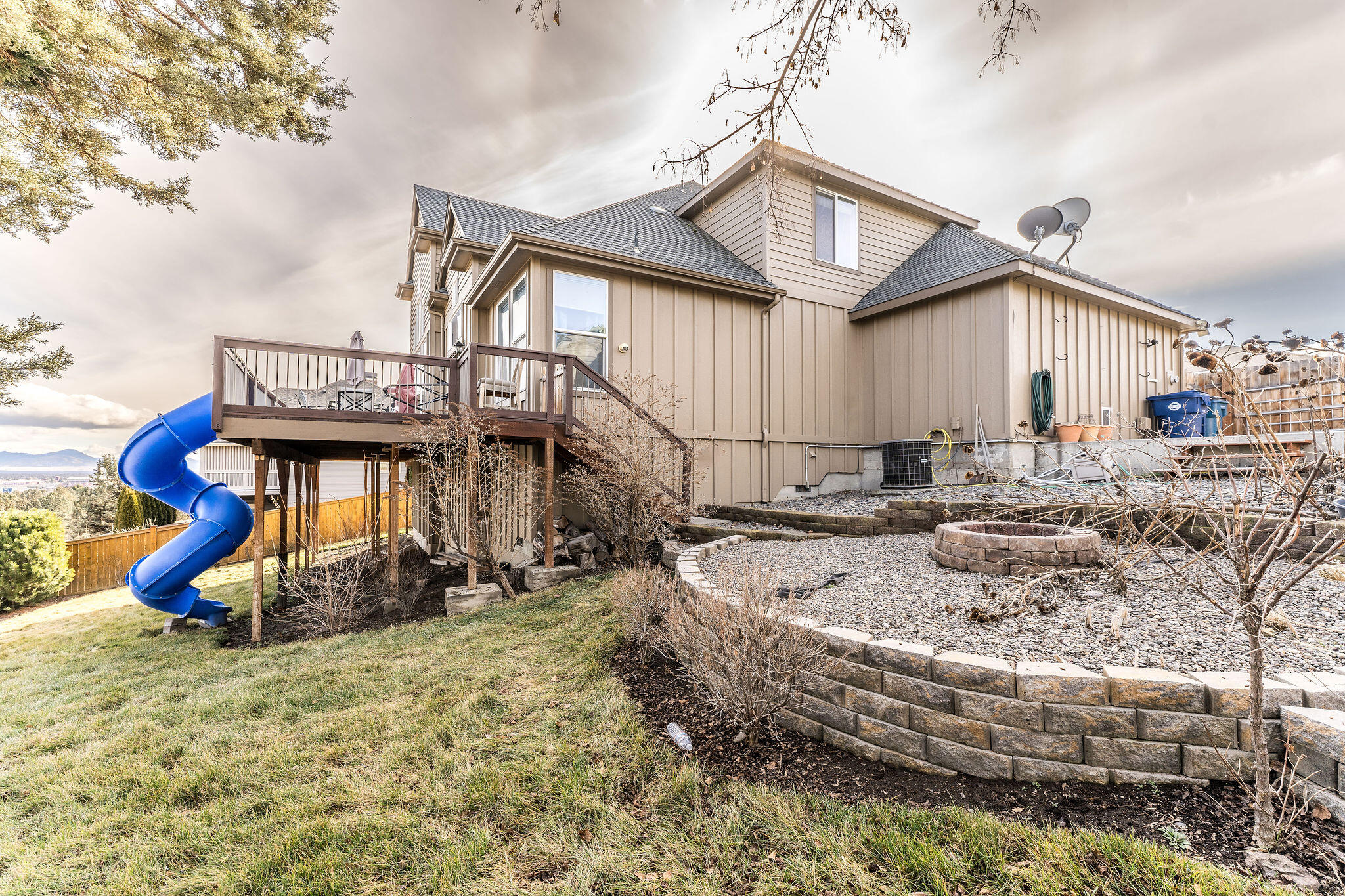 3508 SW 35th Place
