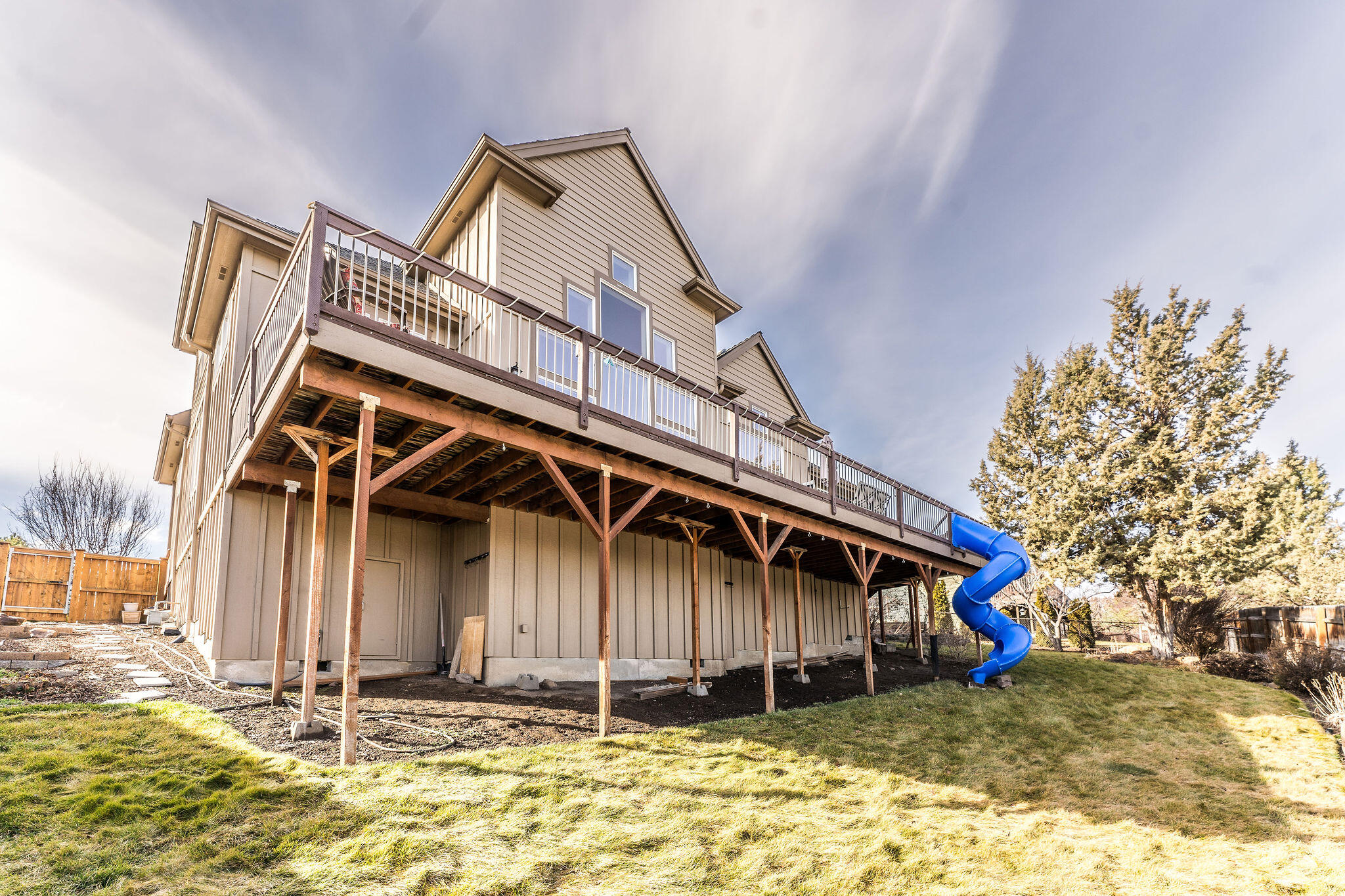 3508 SW 35th Place
