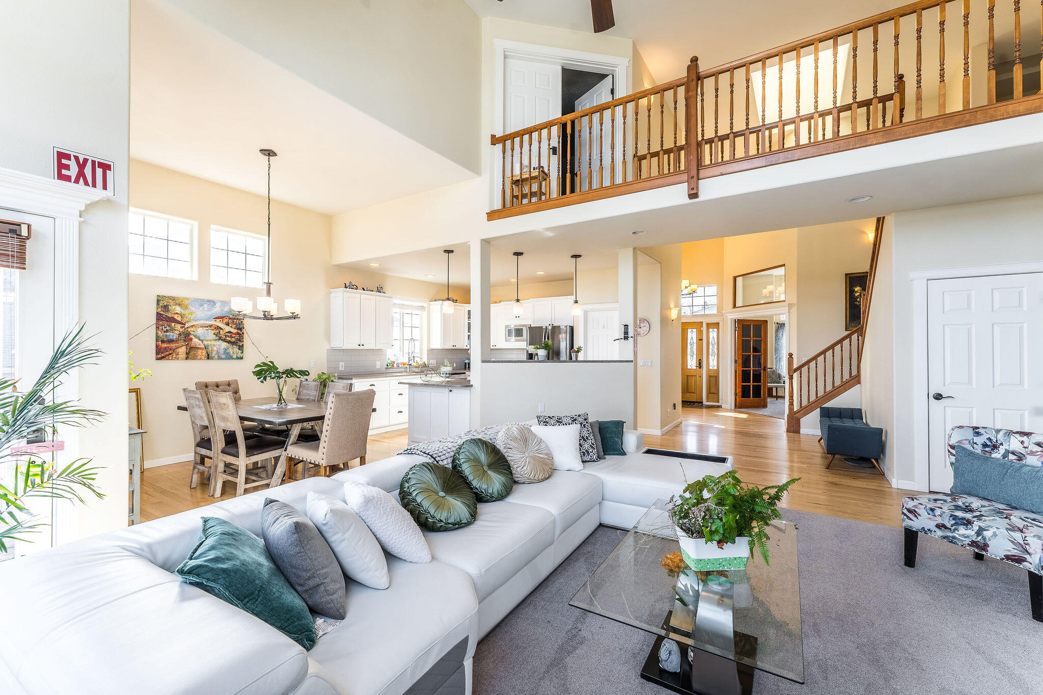 3508 SW 35th Place