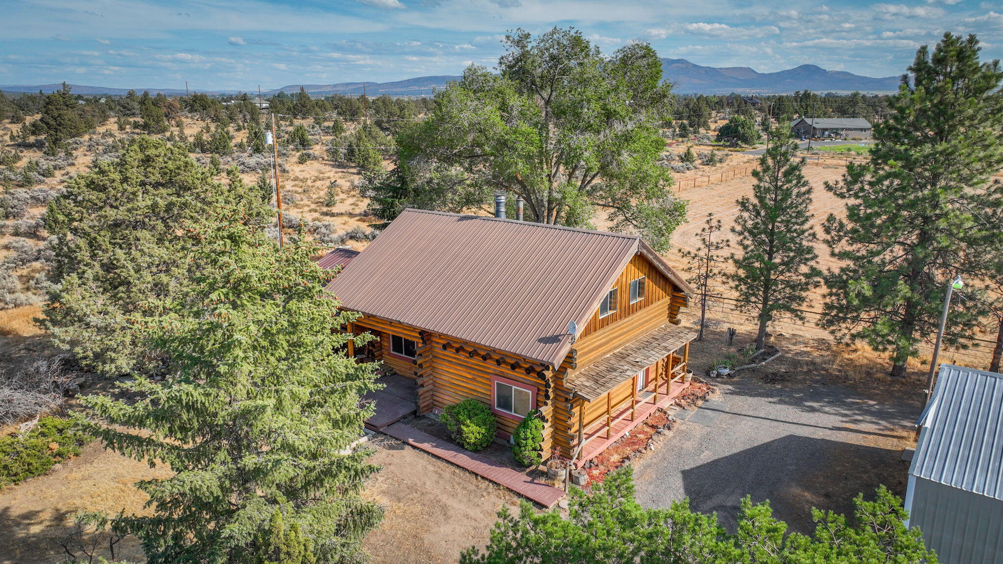 15857 Twin Lakes Road