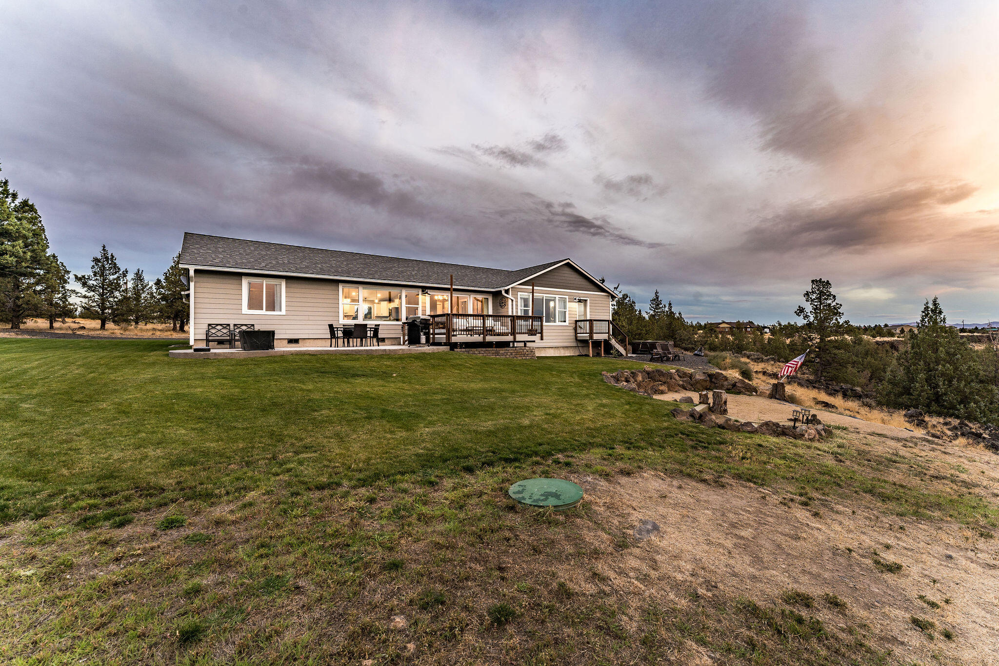 6515 SW Groundhog Road