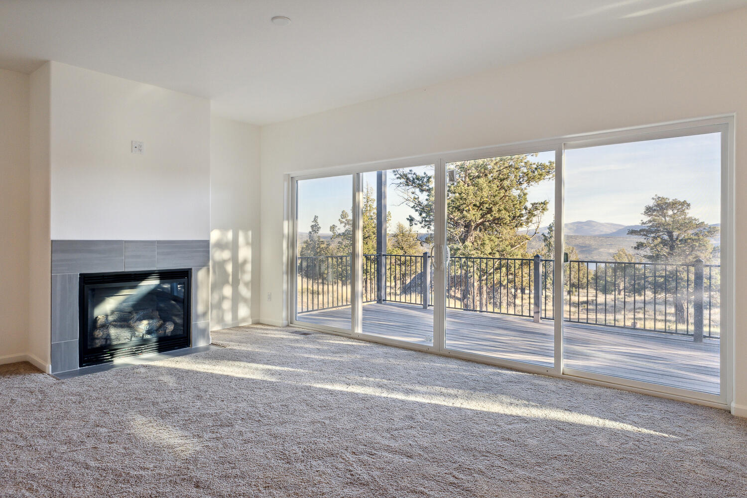 9889 SE Pavati Drive