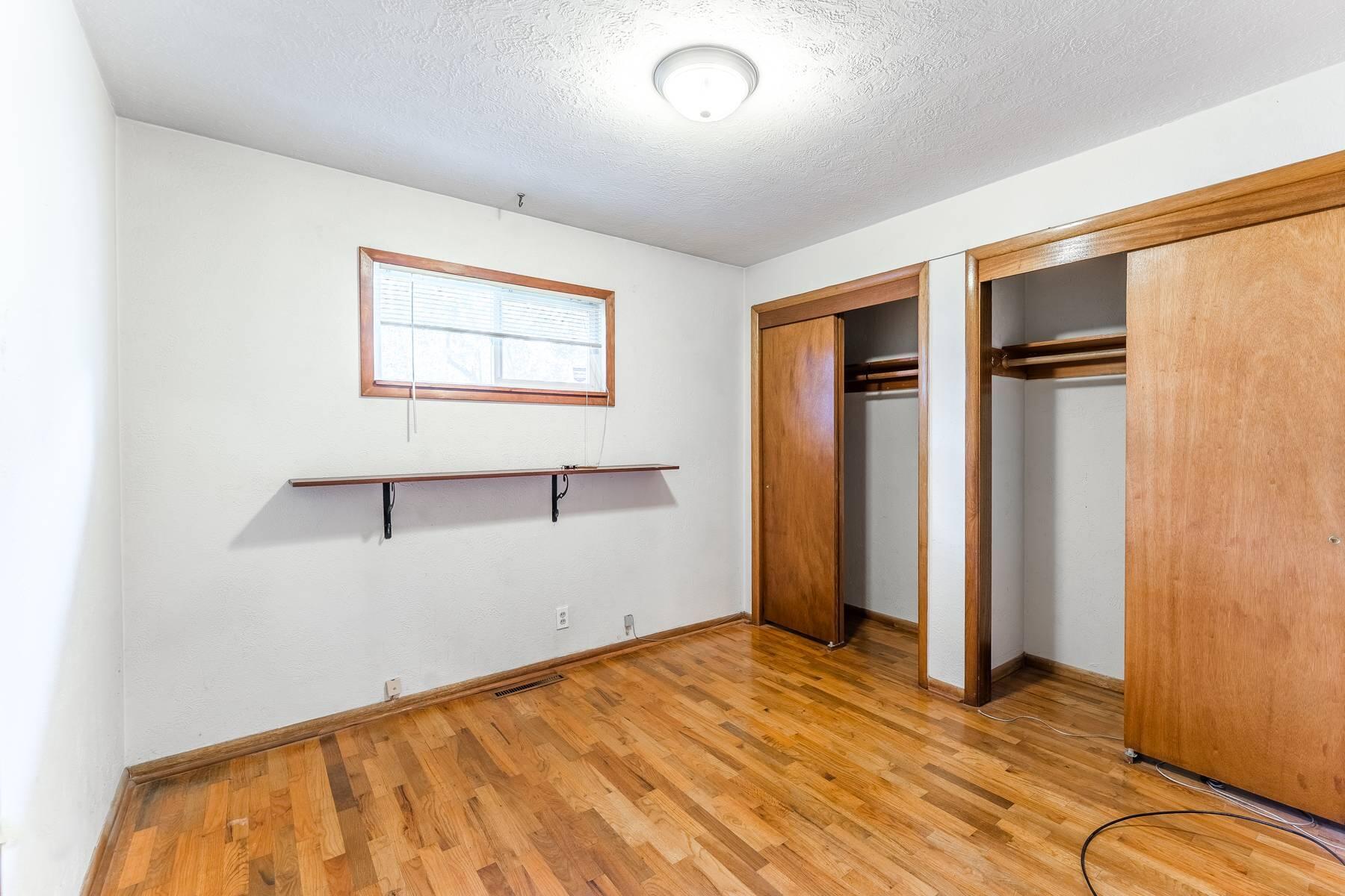 834 NE 11th Street