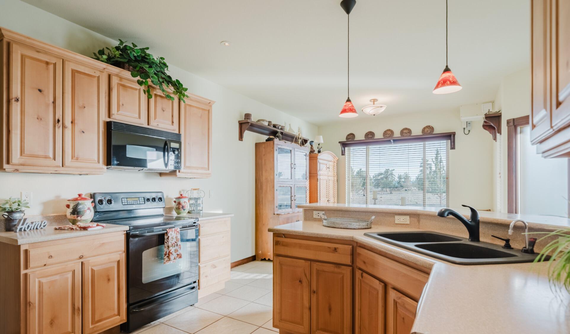25451 Alfalfa Market Road NE
