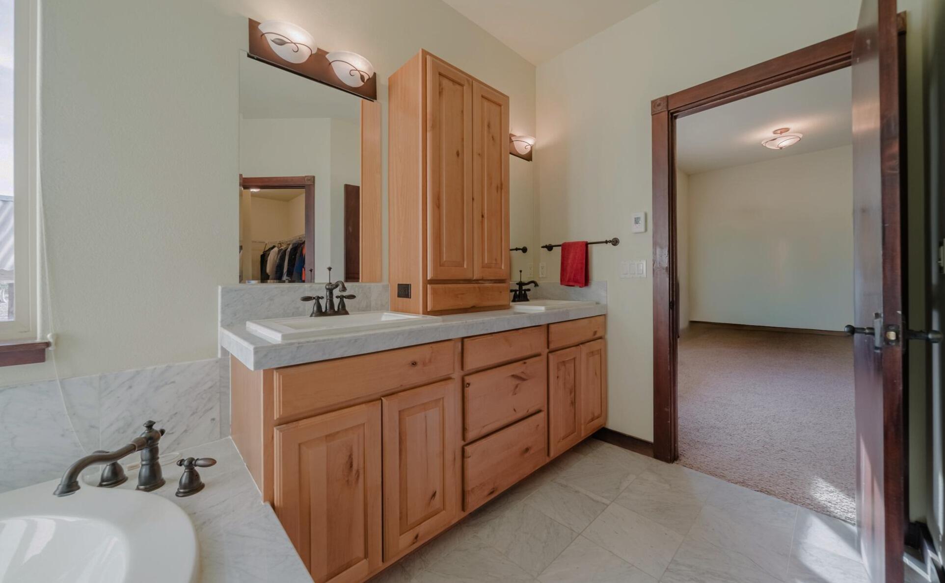 25451 Alfalfa Market Road NE