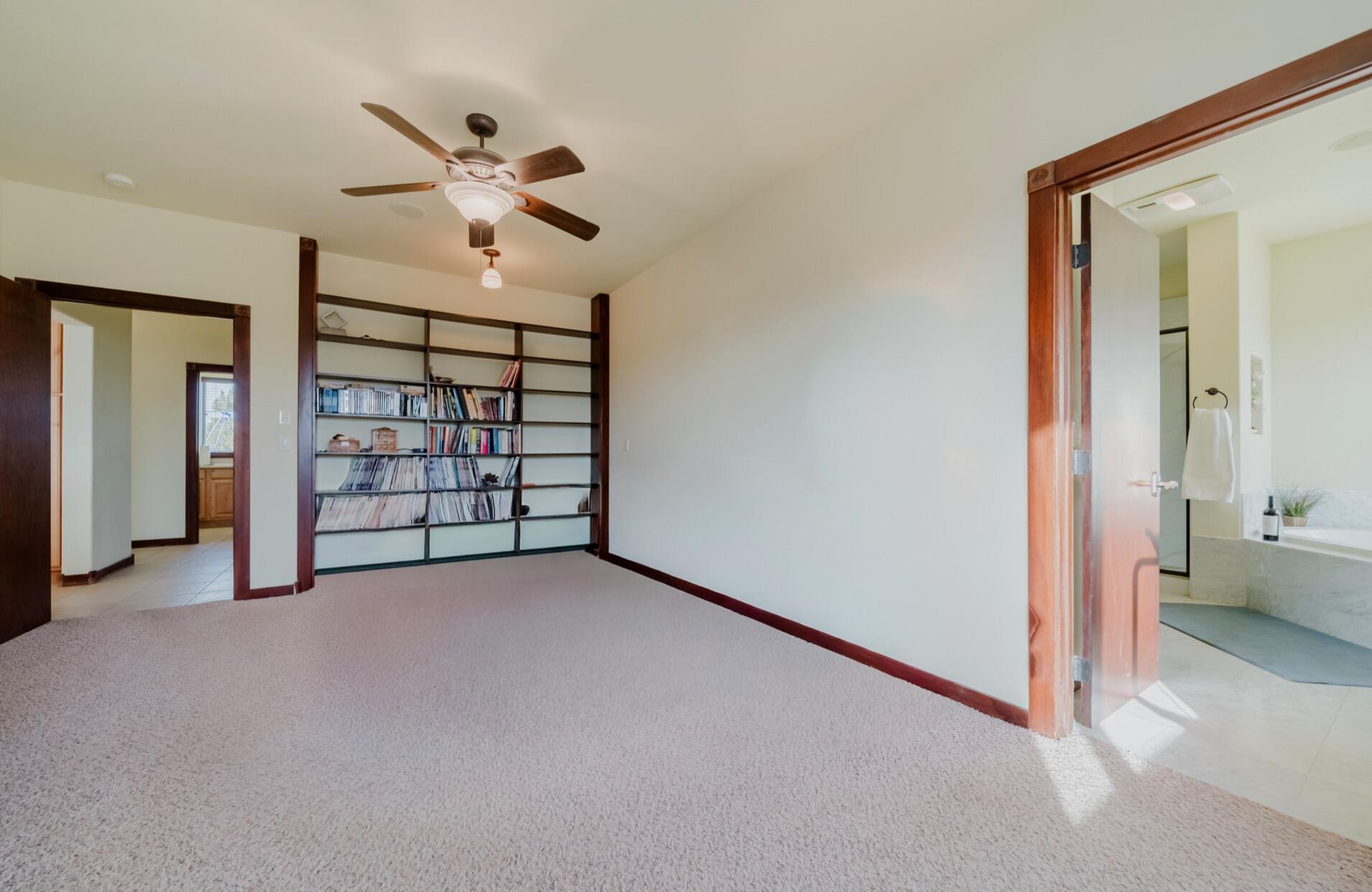 25451 Alfalfa Market Road NE