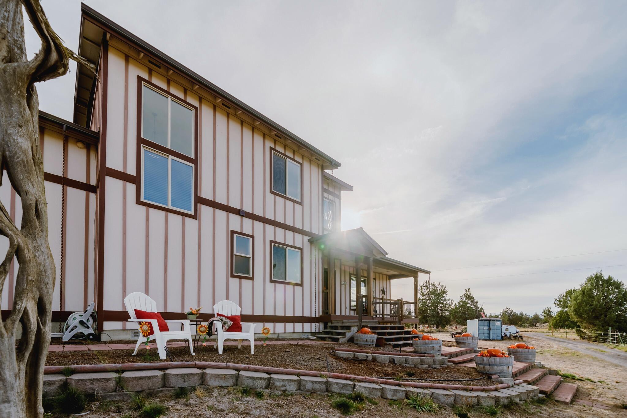 25451 Alfalfa Market Road NE