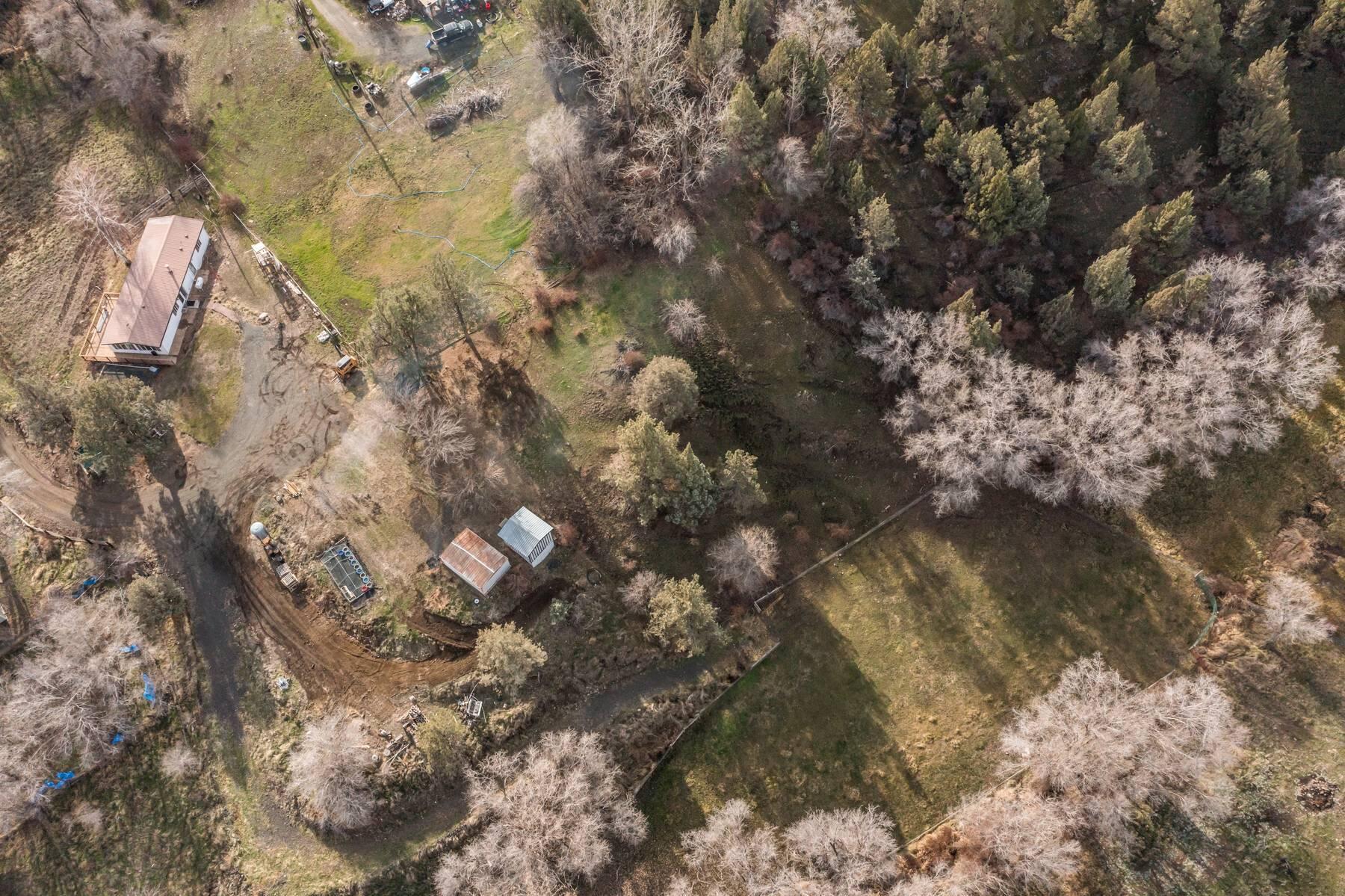 220 Schoolhouse Road