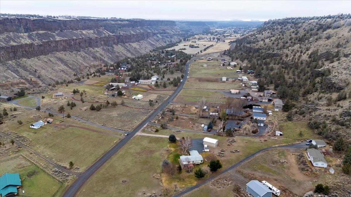 11896 SW Horny Hollow Trail