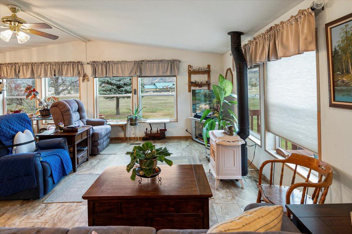 11896 SW Horny Hollow Trail