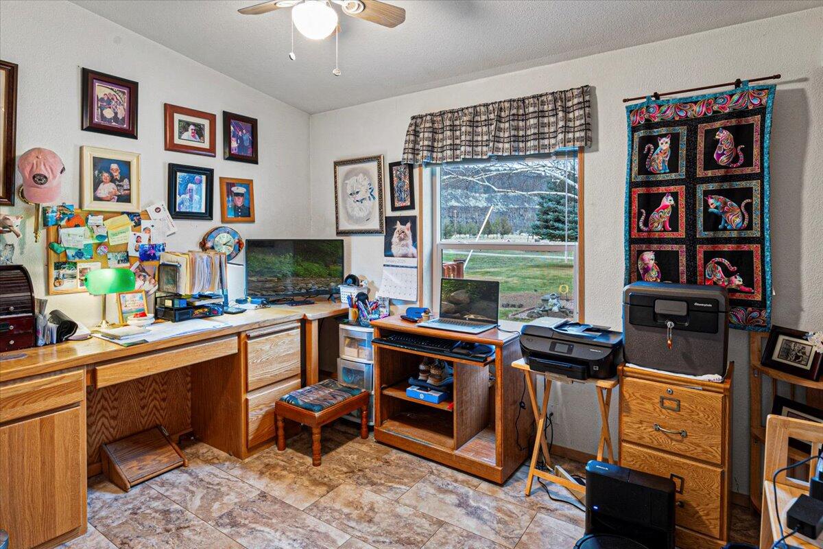 11896 SW Horny Hollow Trail