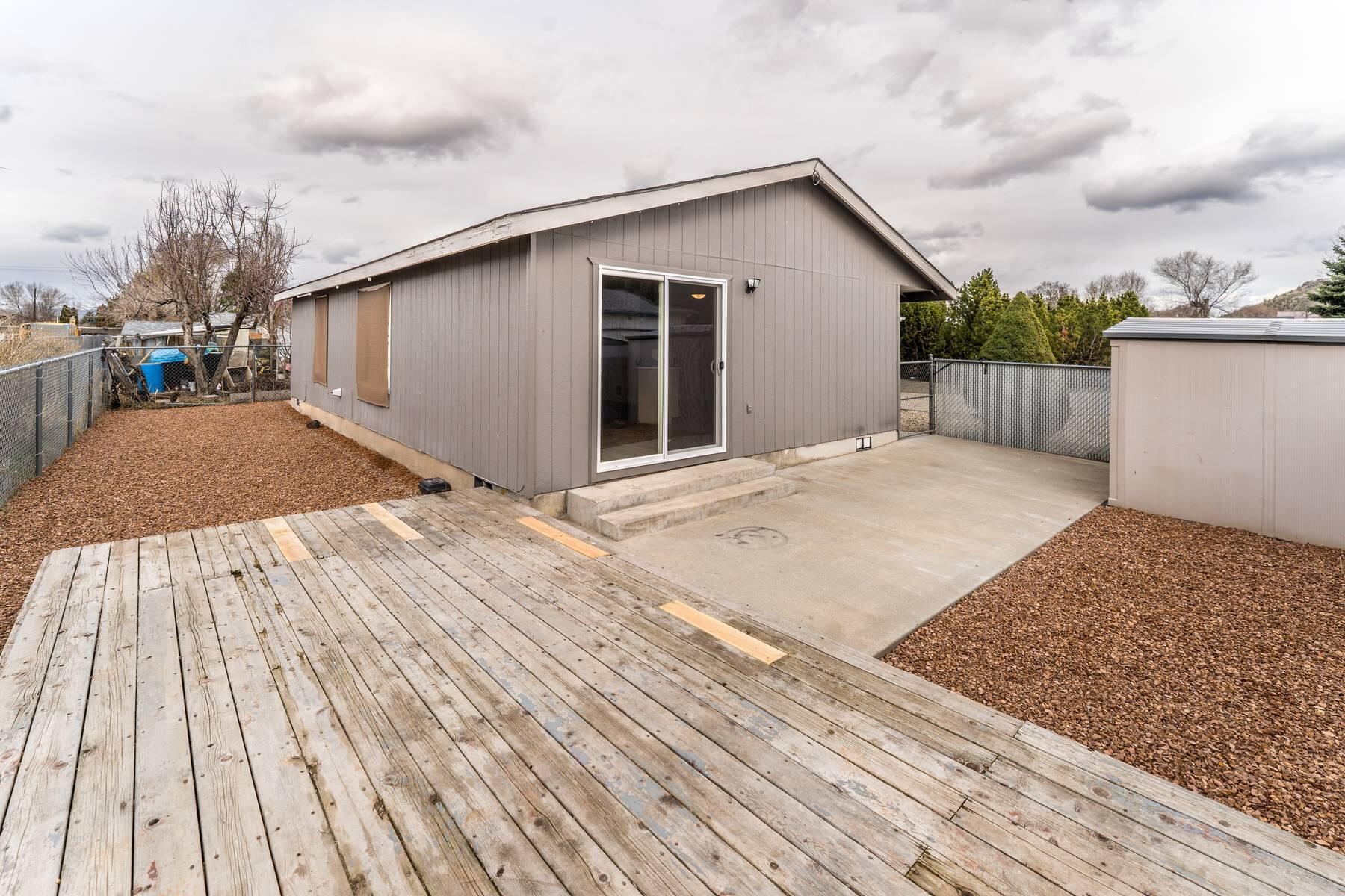 961 S Algonquian Court