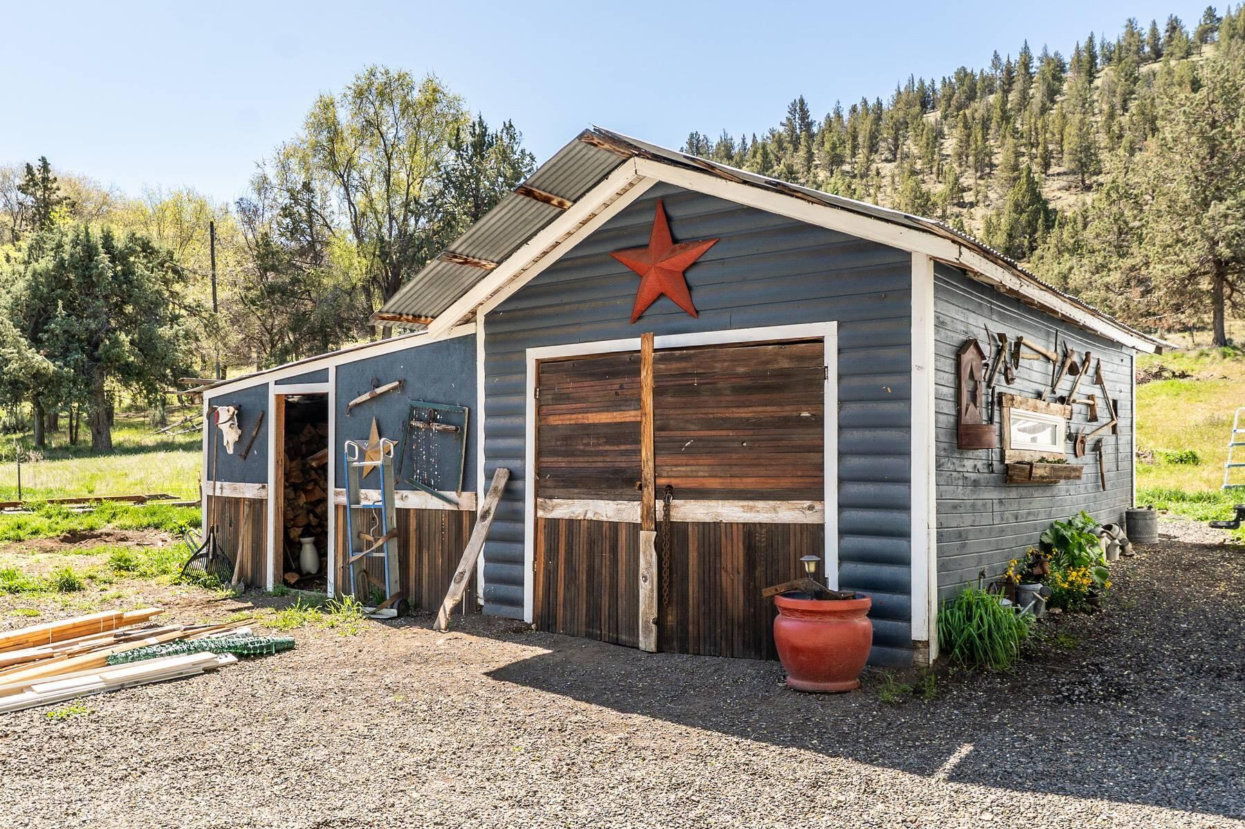 2066 NW Oneil Highway