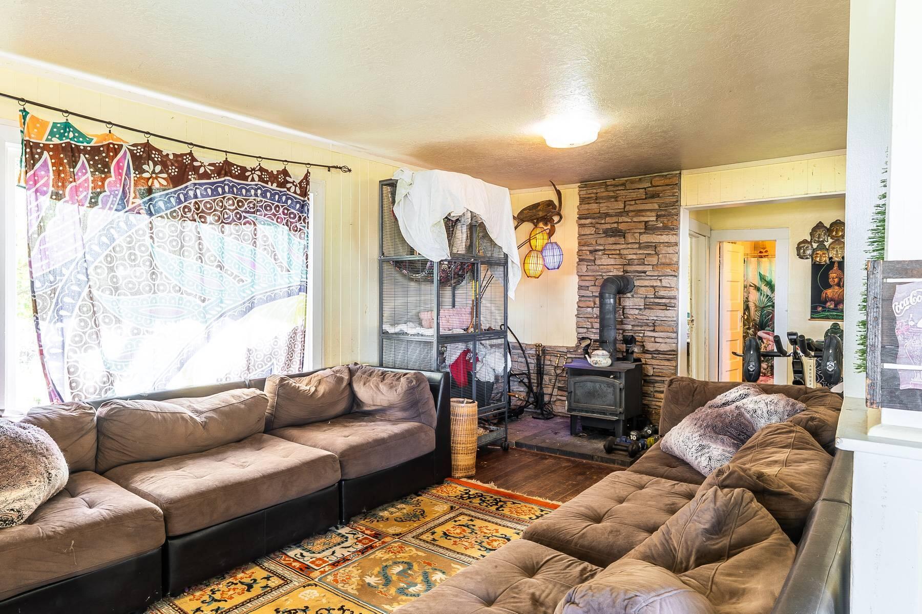 2066 NW Oneil Highway
