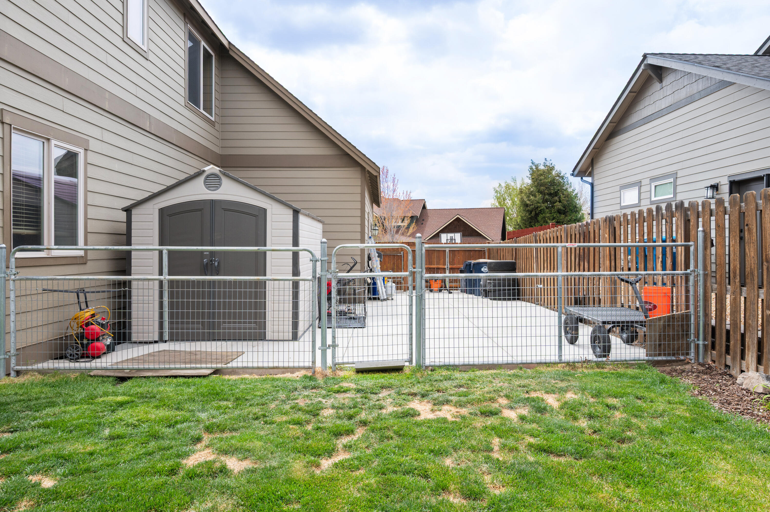 3550 SW 36th Place