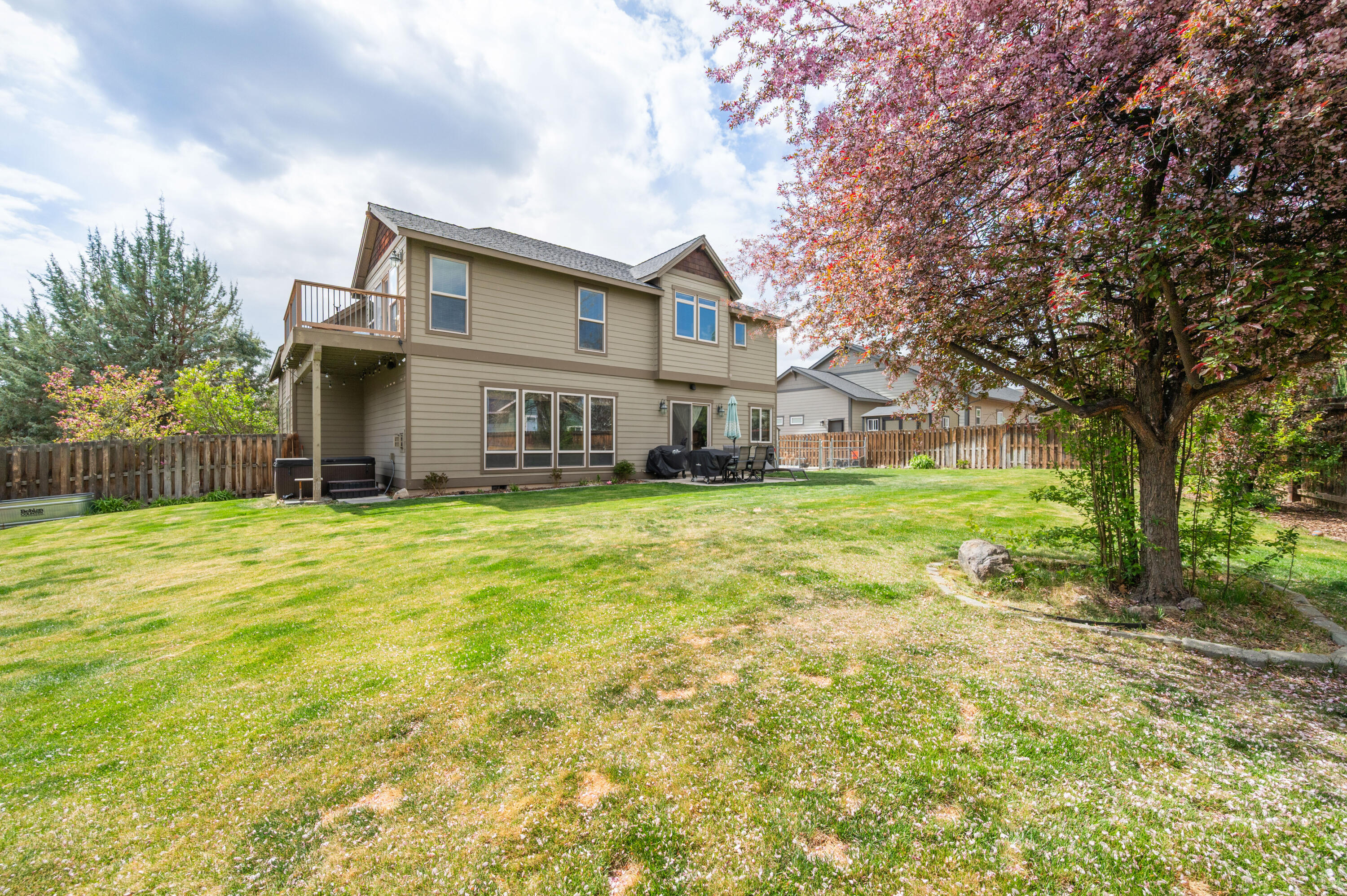 3550 SW 36th Place