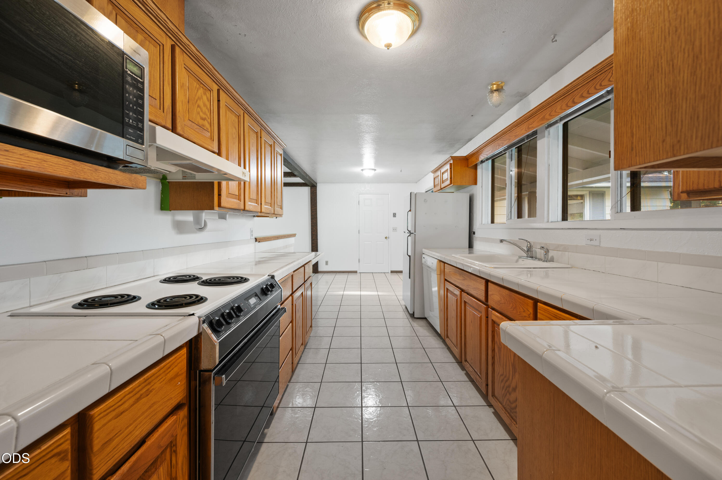 61909 Skyline View Drive