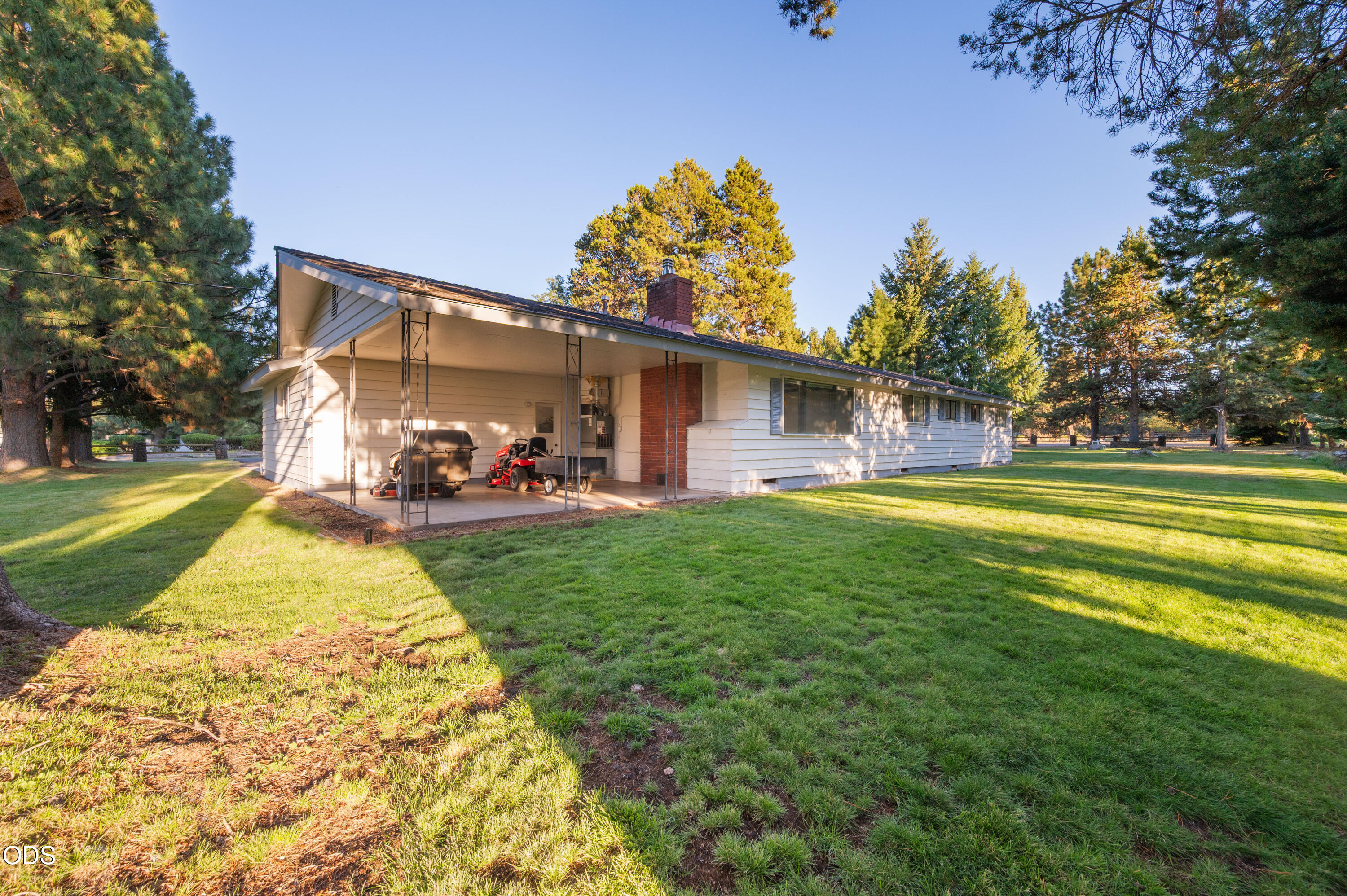 61909 Skyline View Drive