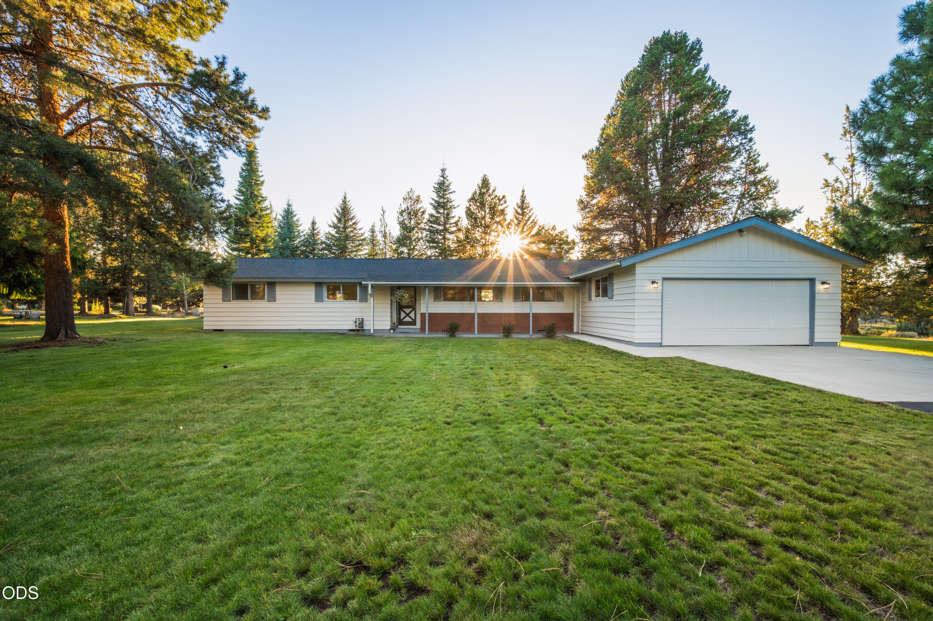 61909 Skyline View Drive